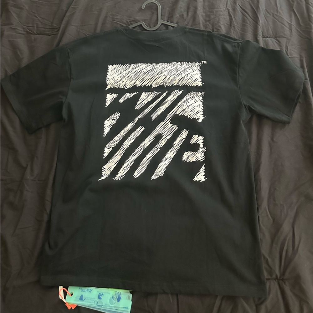 Off white T-shirt